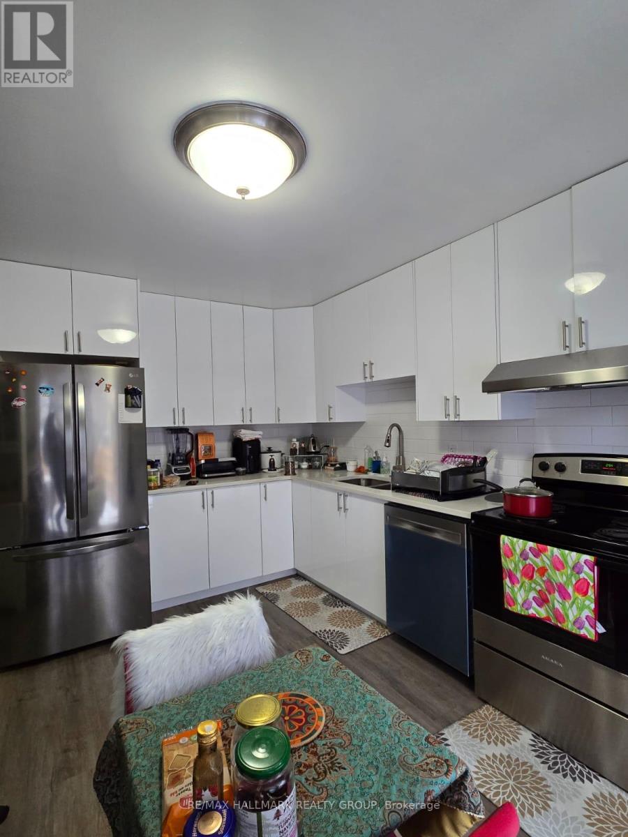 1863 Leclair Crescent, Ottawa, Ontario  K1E 3R8 - Photo 2 - X12647394