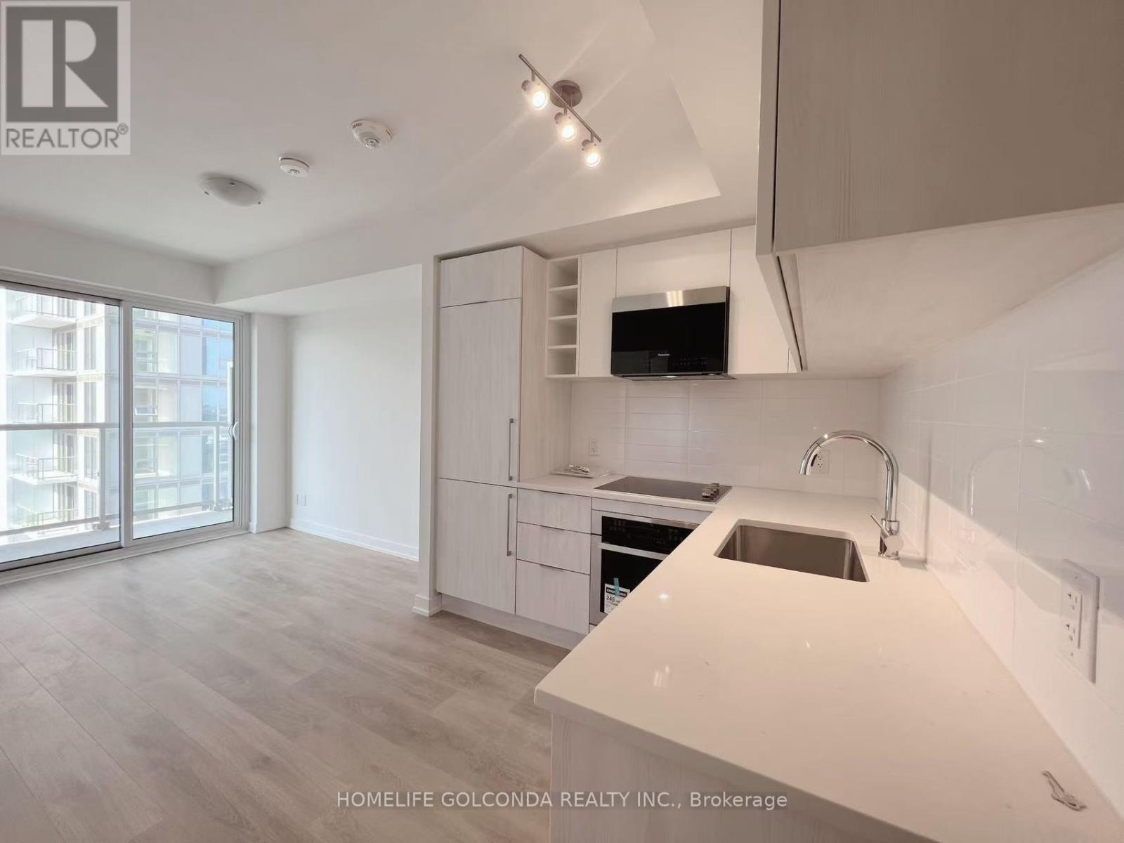 1612 - 2033 Kennedy Road, Toronto, Ontario  M1T 0B9 - Photo 2 - E12647388