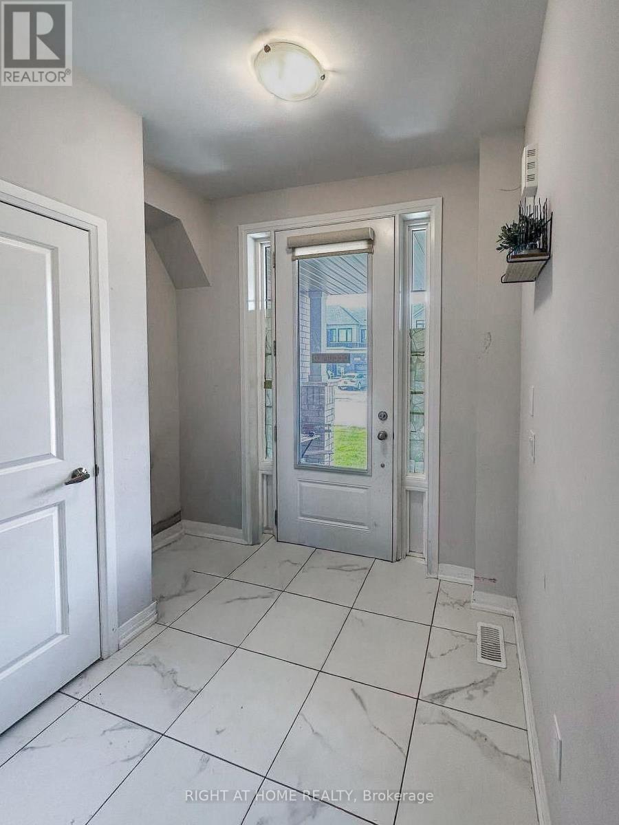 110 Yale Drive, Hamilton, Ontario  L0R 1W0 - Photo 2 - X12460074