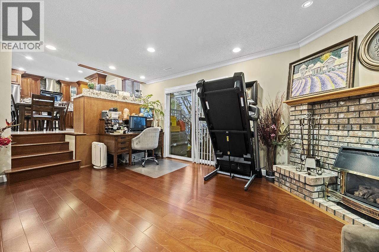 3152 Lancaster Place, Port Coquitlam, British Columbia  V3C 3J7 - Photo 14 - R3074794