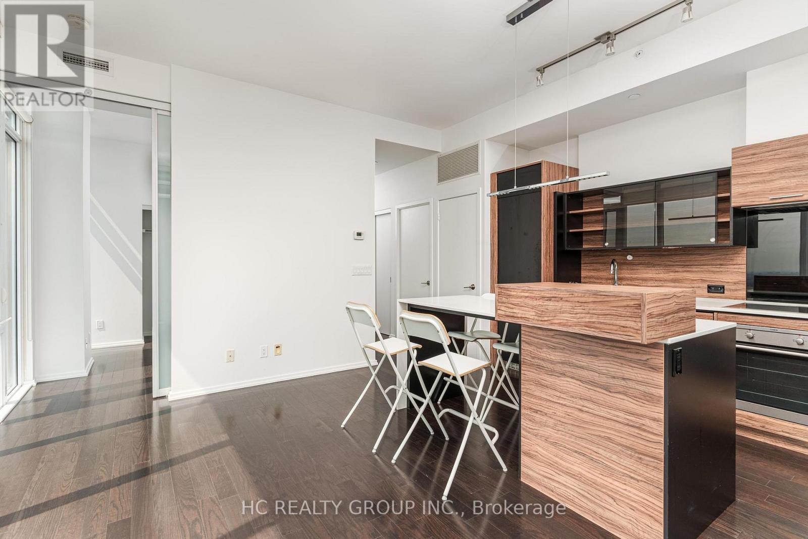 3503 - 75 St Nicholas Street, Toronto, Ontario  M4Y 0A5 - Photo 4 - C12647416