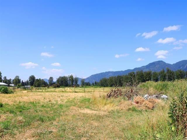 4165 Stewart Road, Yarrow, Yarrow, British Columbia  V2R 5G6 - Photo 2 - R3074767