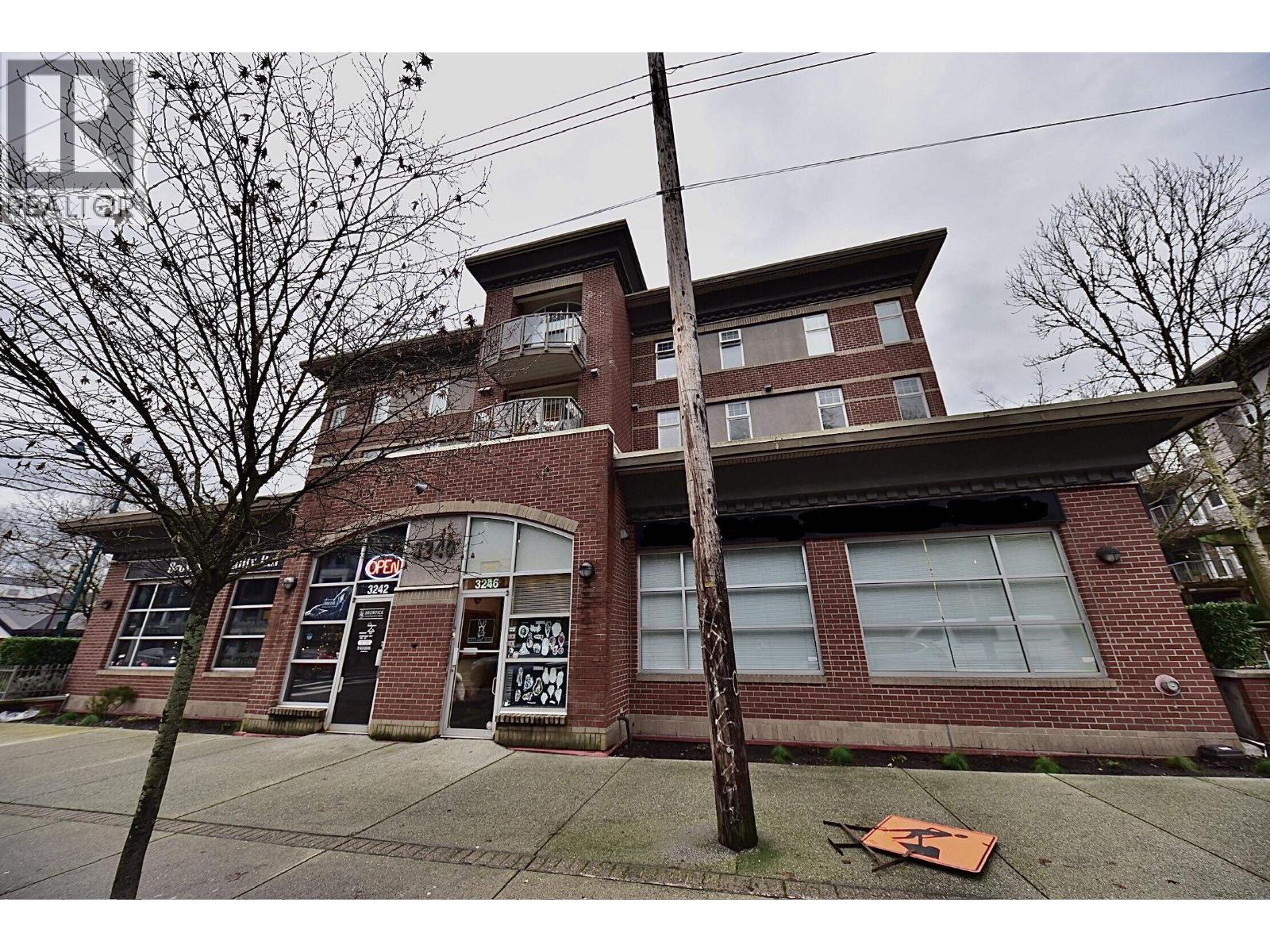 3242 St Johns Street, Port Moody, British Columbia  V3H 0C1 - Photo 2 - C8074718