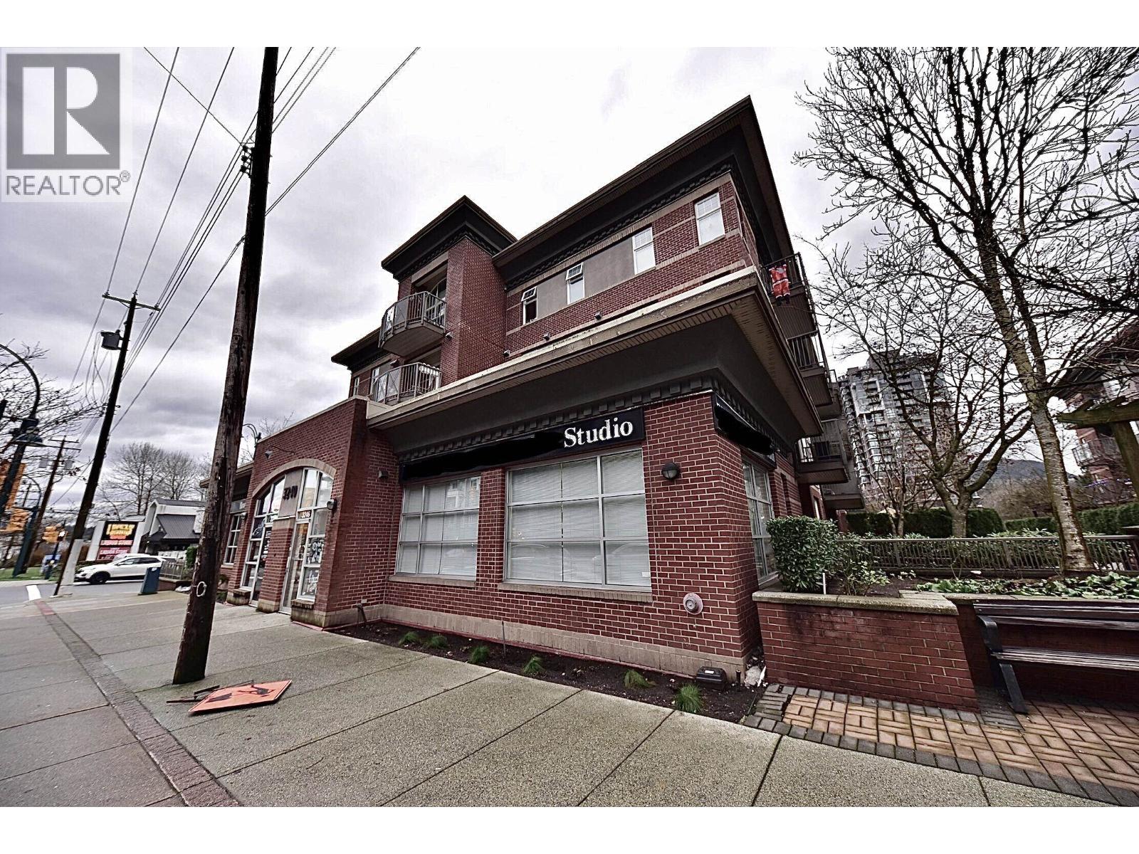 3246 St Johns Street, Port Moody, British Columbia  V3H 2C9 - Photo 1 - C8074719