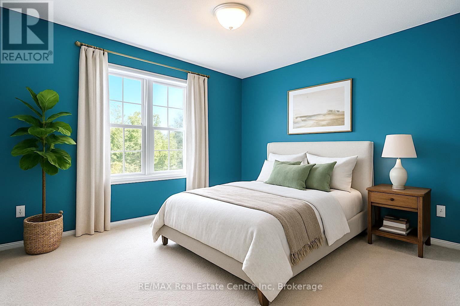 45 Chesterton Lane, Guelph (Grange Road), Ontario  N1E 6S8 - Photo 10 - X12412715