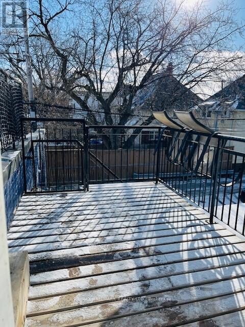 4 - 2961 Lakeshore Boulevard W, Toronto, Ontario  M8V 1Y5 - Photo 10 - W12644538