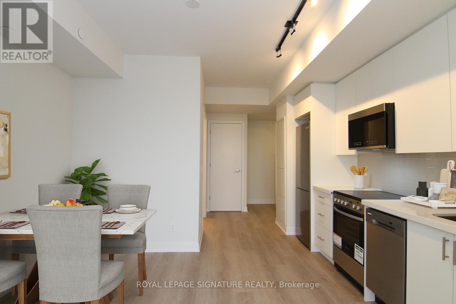 1006 - 15 Ellerslie Avenue, Toronto, Ontario  M2N 0L7 - Photo 3 - C12647424