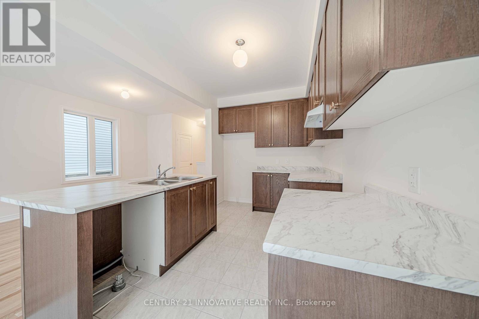 2057 Horace Duncan Crescent, Oshawa, Ontario  L1L 0W4 - Photo 15 - E12647426