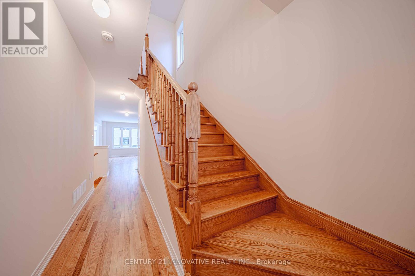 2057 Horace Duncan Crescent, Oshawa, Ontario  L1L 0W4 - Photo 4 - E12647426