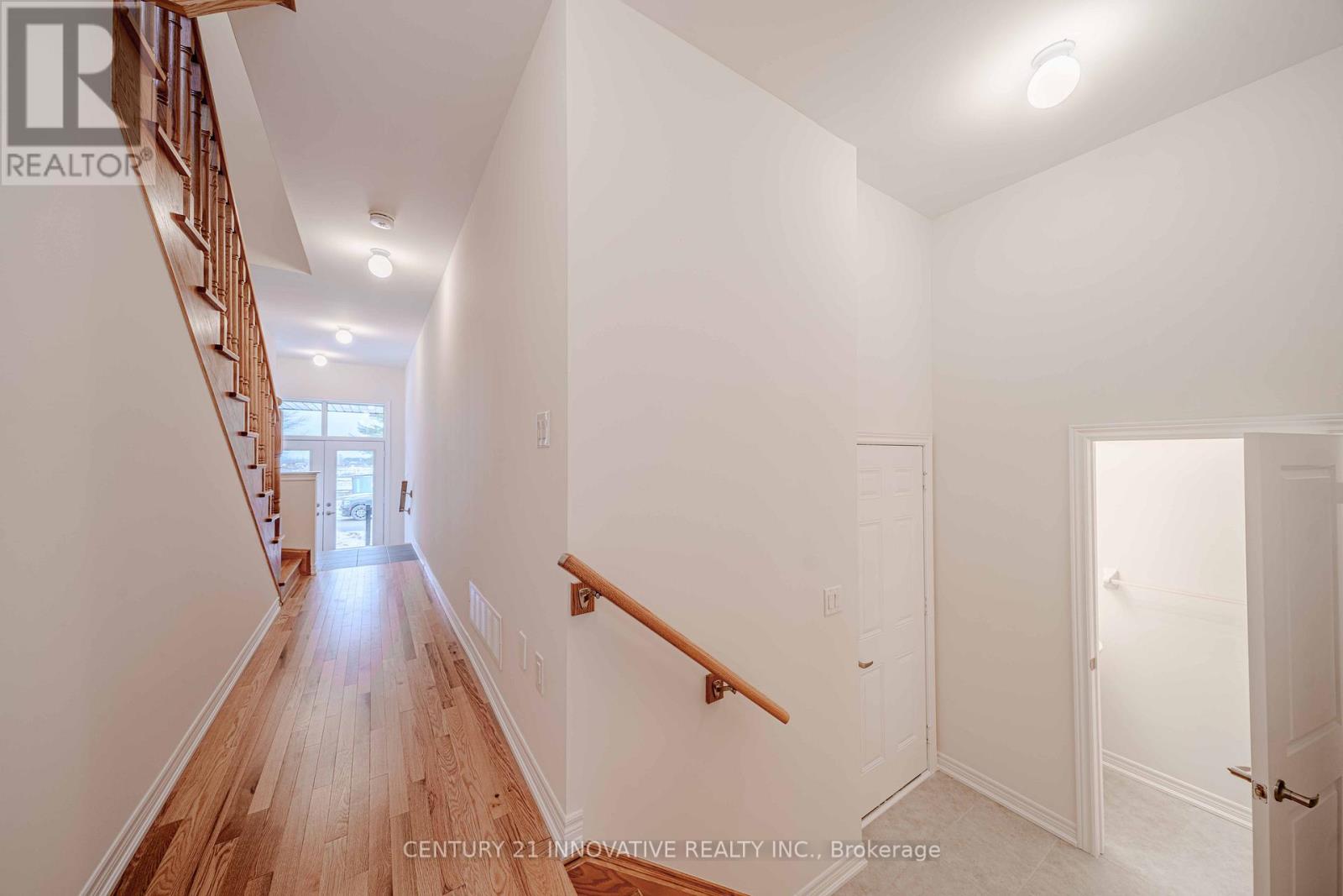 2057 Horace Duncan Crescent, Oshawa, Ontario  L1L 0W4 - Photo 5 - E12647426