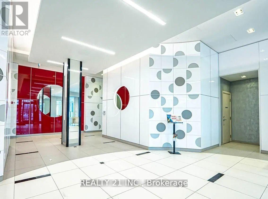 1904 - 20 Meadowglen Place, Toronto, Ontario  M1G 0A9 - Photo 3 - E12647442