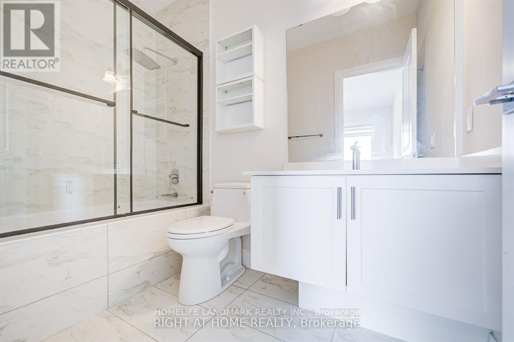 Unit 3c - 33 John Stocks Way, Markham, Ontario  L3T 0G1 - Photo 8 - N12647428