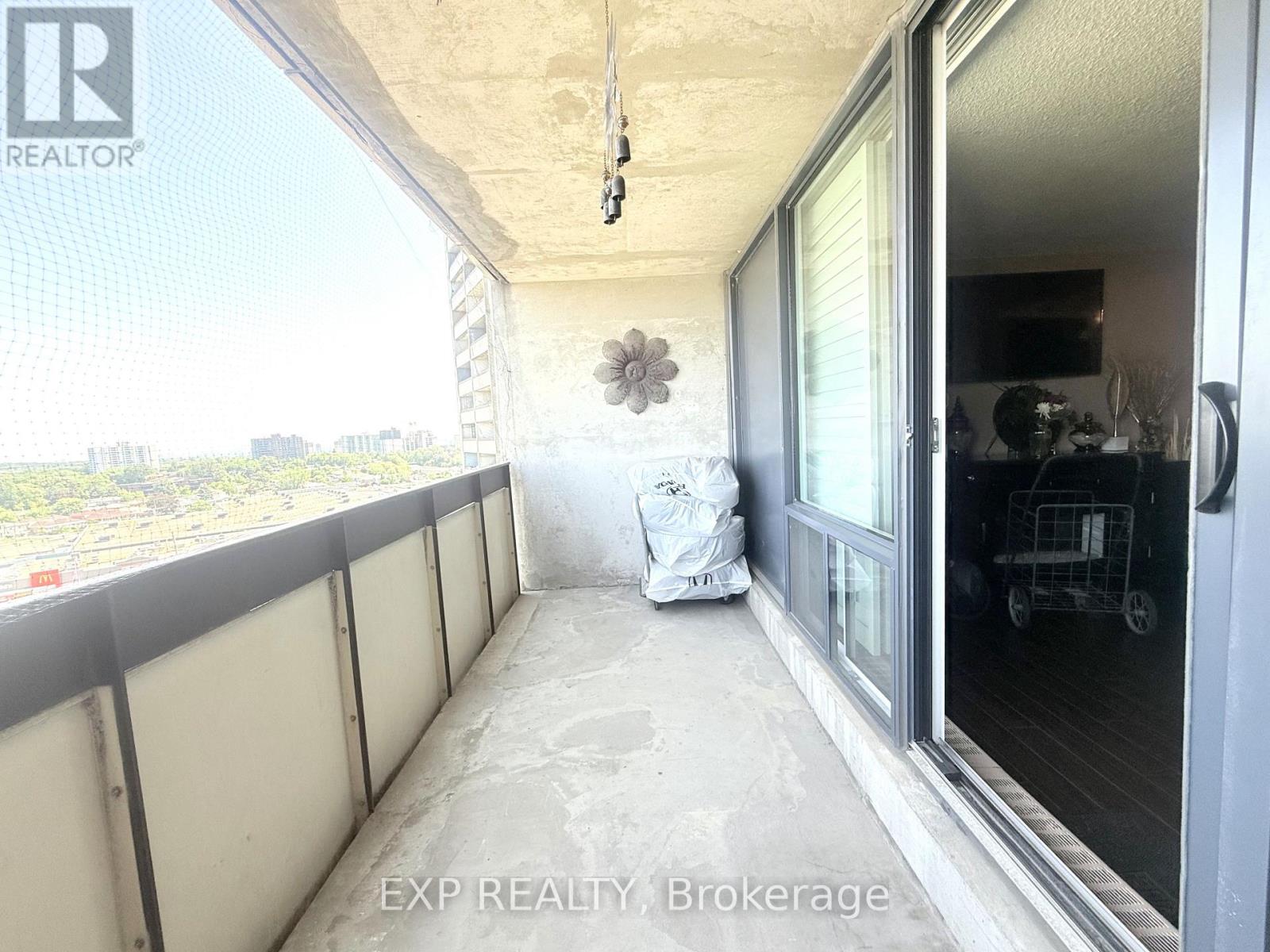 1009 - 5 San Romano Way, Toronto, Ontario  M3N 2Y4 - Photo 19 - W12647418