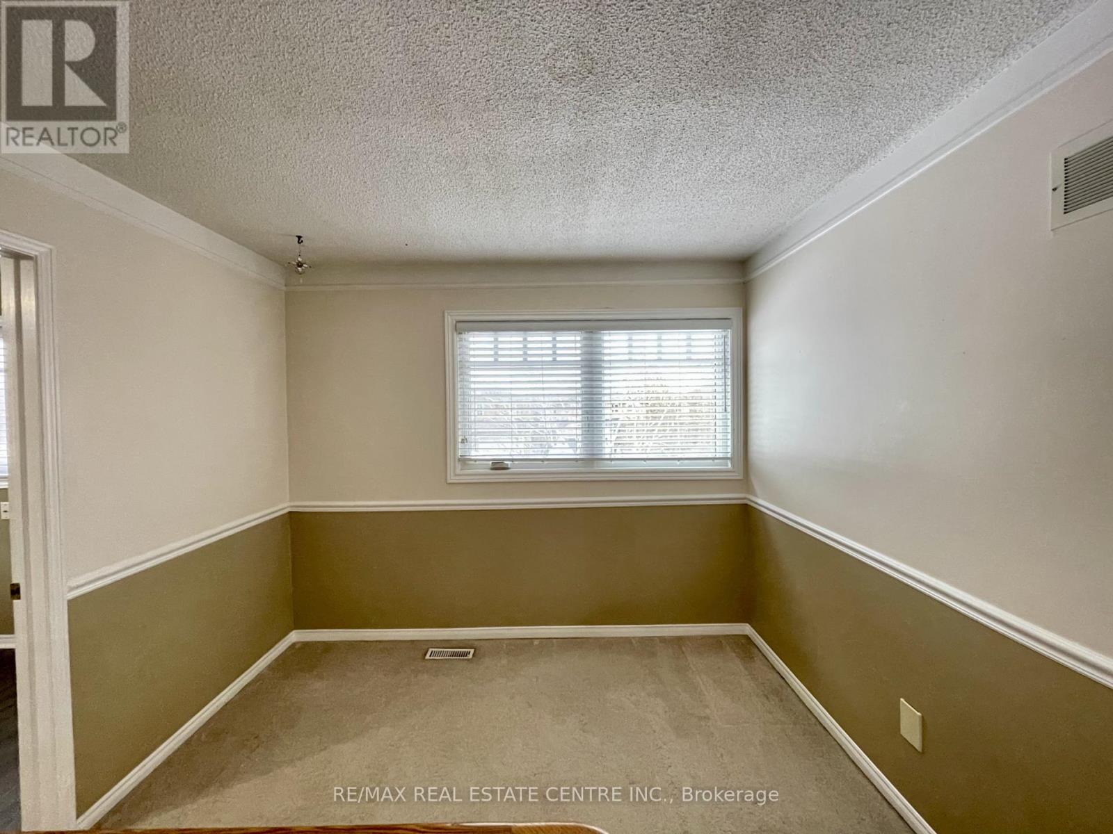 3216 Dovetail Mews, Mississauga, Ontario  L5L 5K3 - Photo 26 - W12647440