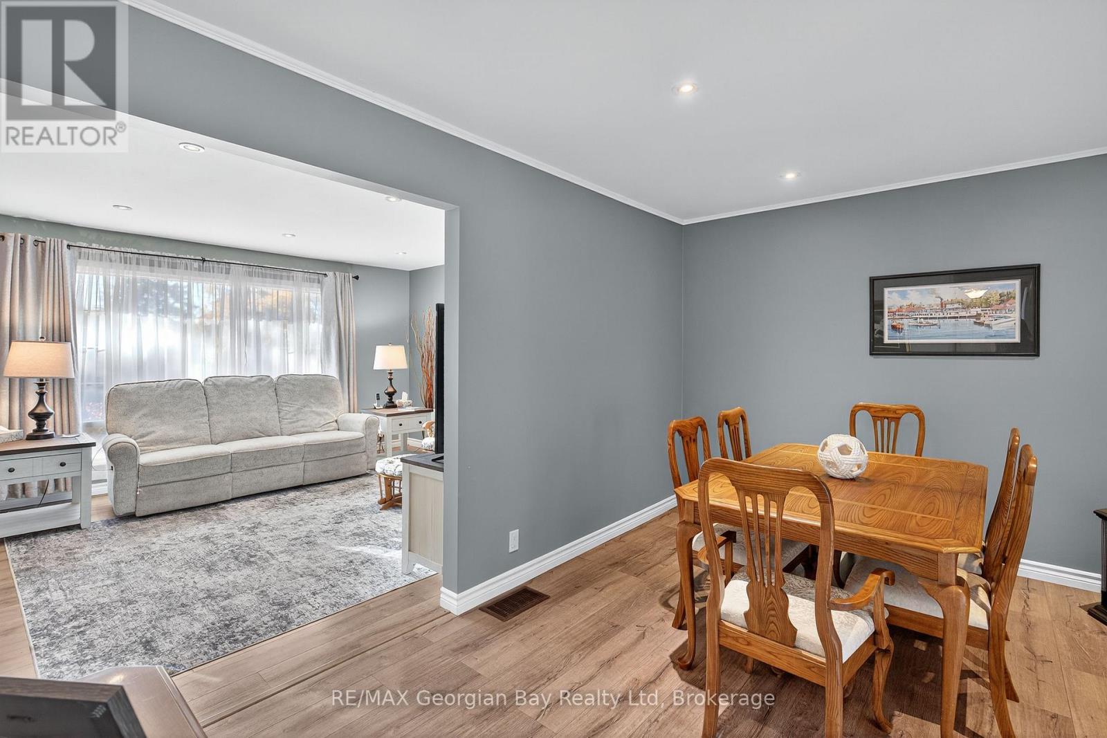 1034 Pine Grove Road, Penetanguishene, Ontario  L9M 2B5 - Photo 15 - S12487432