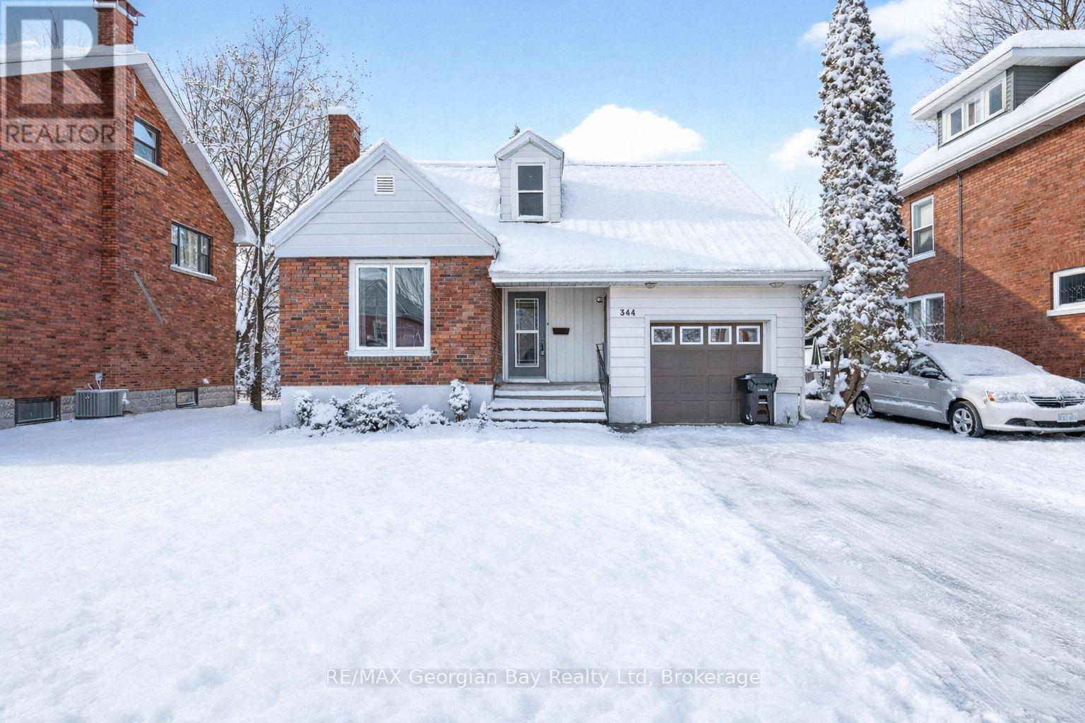 344 MANLY STREET, Midland, Ontario