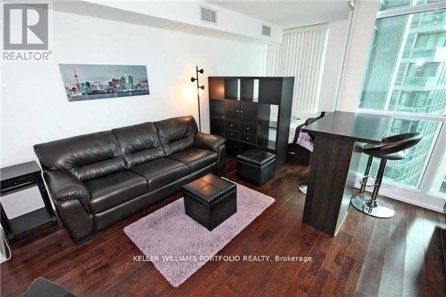 972 - 209 Fort York Boulevard, Toronto, Ontario  M5V 4A1 - Photo 3 - C12647458