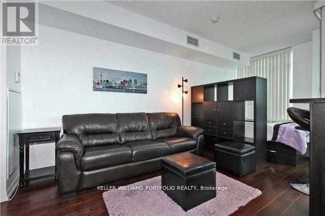 972 - 209 Fort York Boulevard, Toronto, Ontario  M5V 4A1 - Photo 4 - C12647458