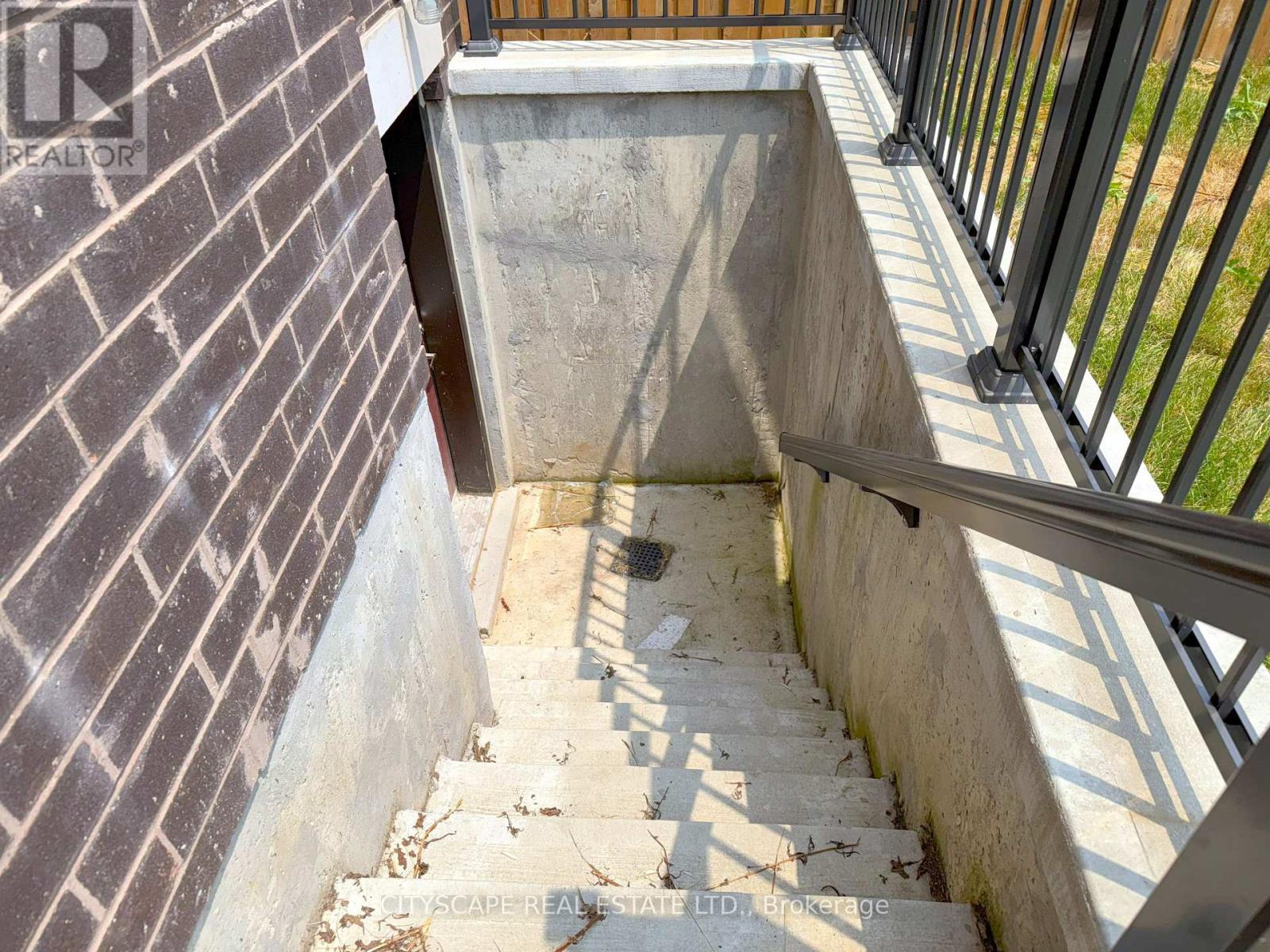 76 Elstone Place, Hamilton, Ontario  L8B 1Y9 - Photo 47 - X12647454