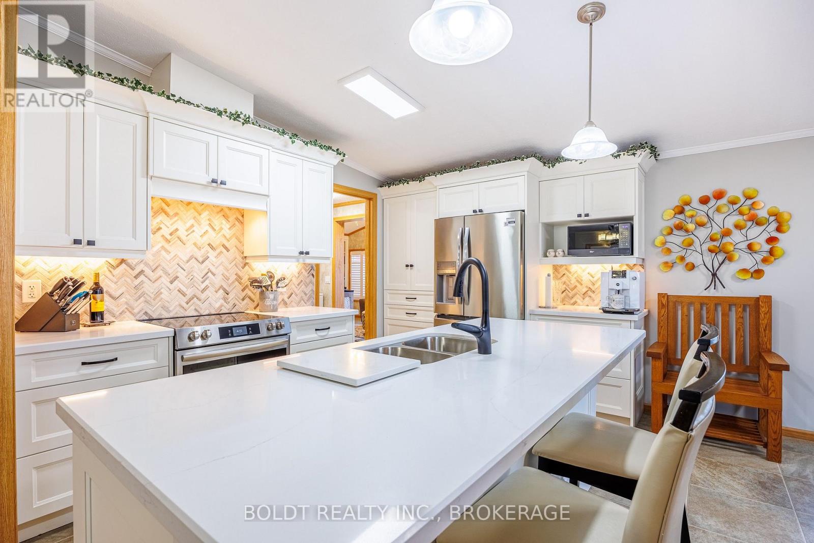 101 - 3033 Townline Road, Fort Erie, Ontario  L0S 1S1 - Photo 8 - X12647474