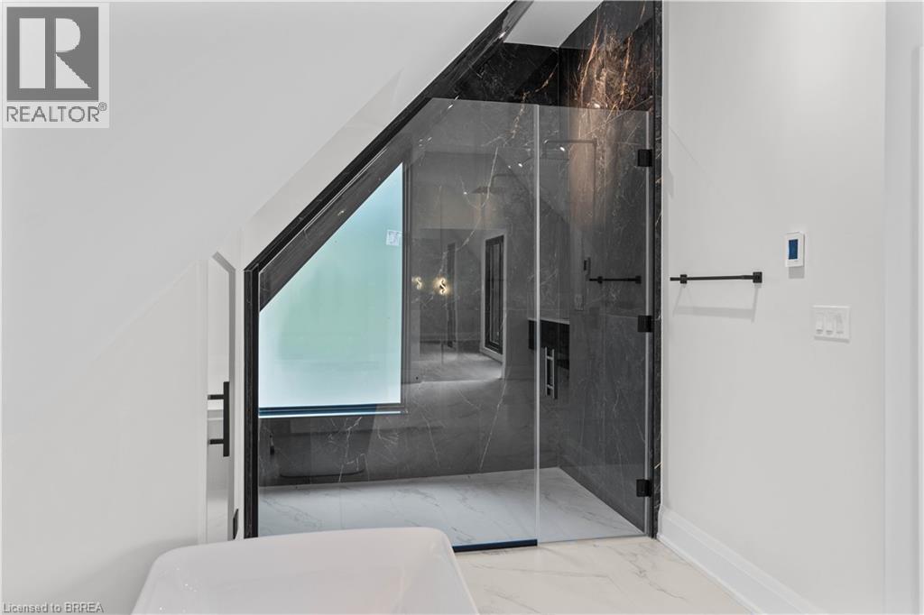 21 Clare Avenue, Hamilton, Ontario  L8H 7C9 - Photo 16 - 40794748