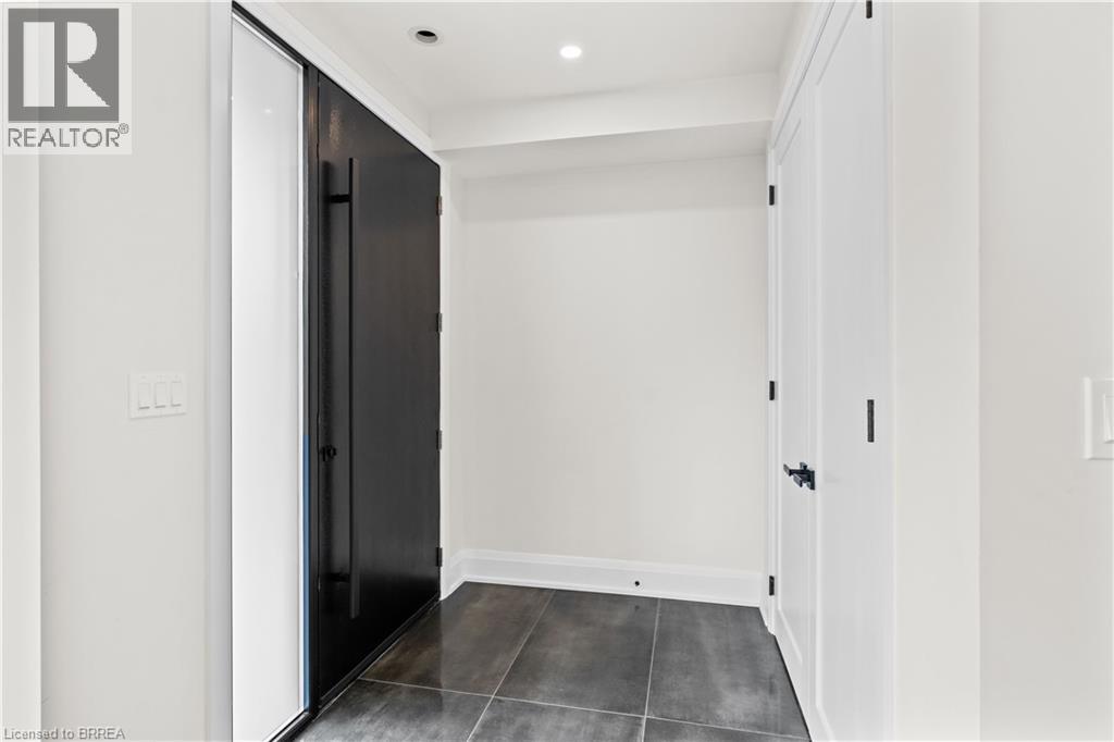 21 Clare Avenue, Hamilton, Ontario  L8H 7C9 - Photo 2 - 40794748