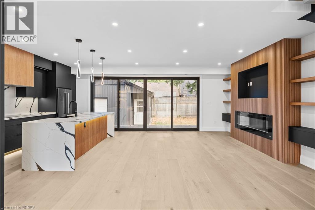 21 Clare Avenue, Hamilton, Ontario  L8H 7C9 - Photo 8 - 40794748