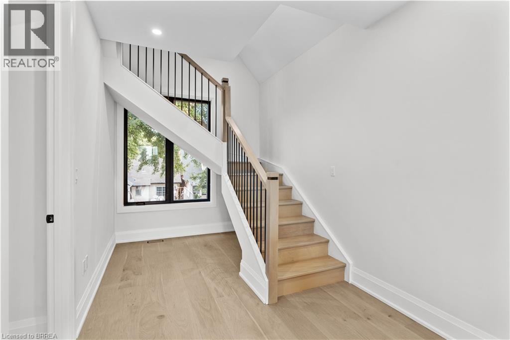 21 Clare Avenue, Hamilton, Ontario  L8H 7C9 - Photo 9 - 40794748