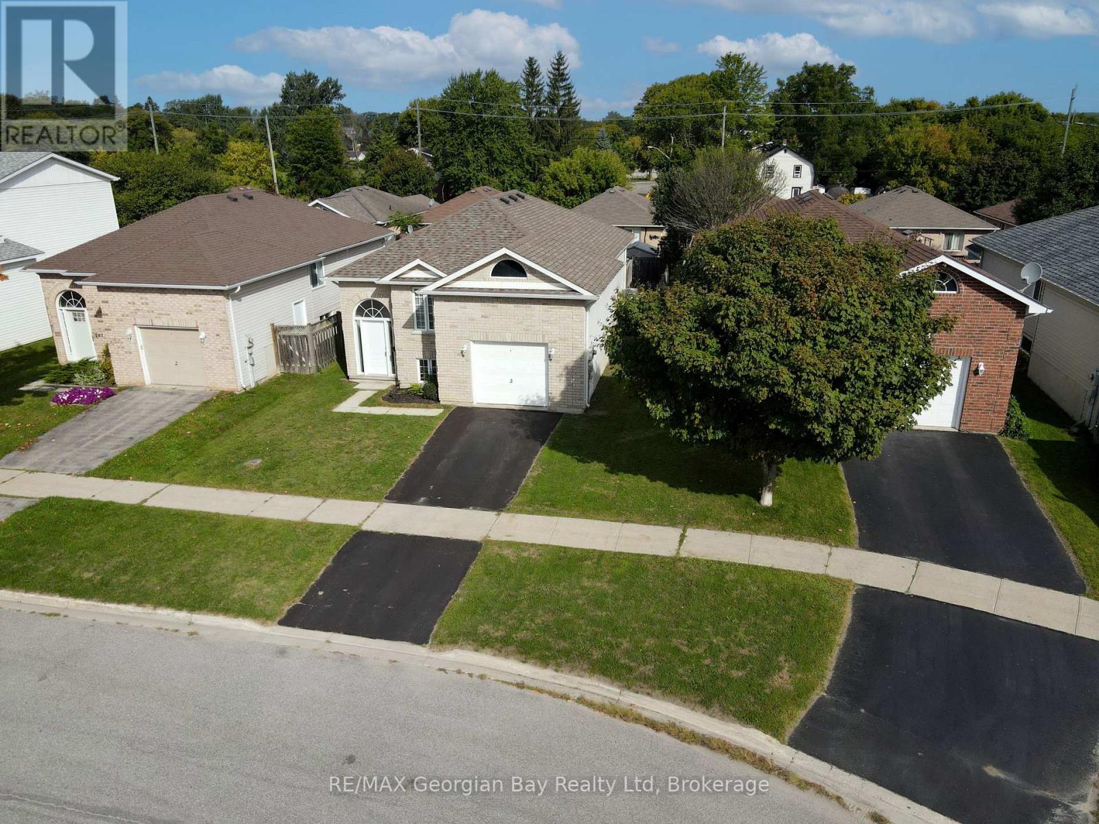 399 Irwin Street, Midland, Ontario  L4R 2V6 - Photo 24 - S12376369