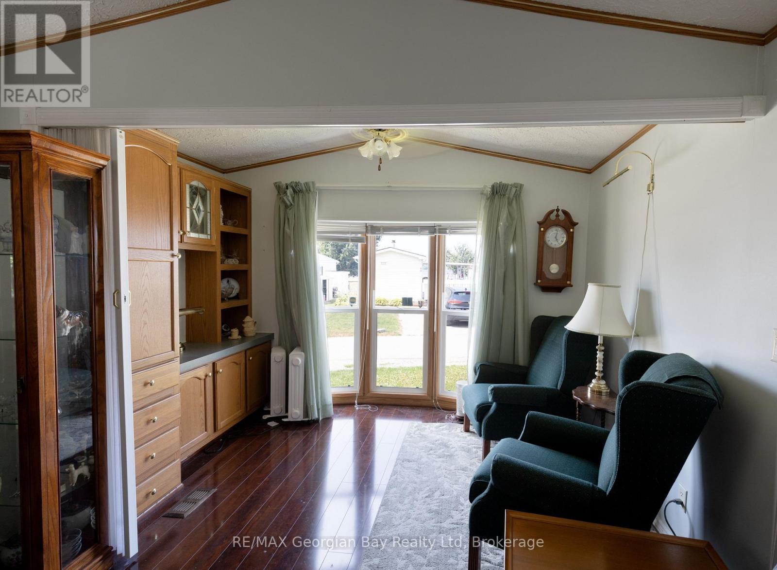 30 - 10 Winfield Drive, Tay, Ontario L0K 2A0 - Photo 7 - S12350966