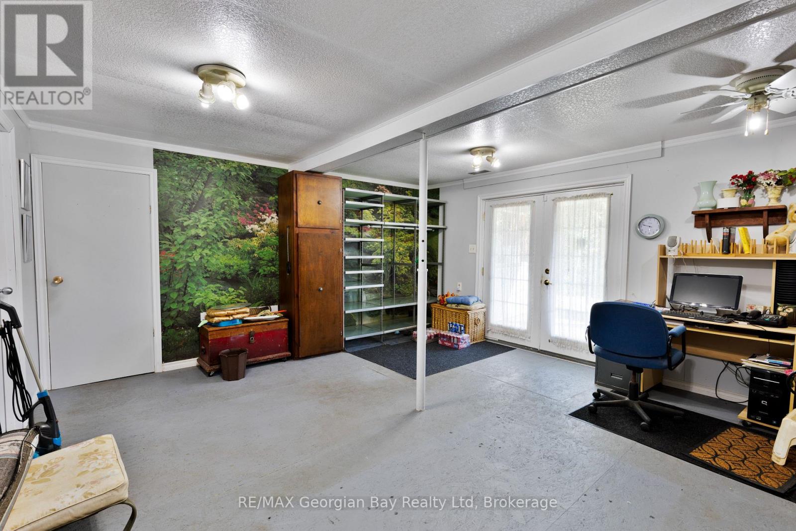 426 David Avenue, Tay, Ontario  L0K 1R0 - Photo 24 - S12362806