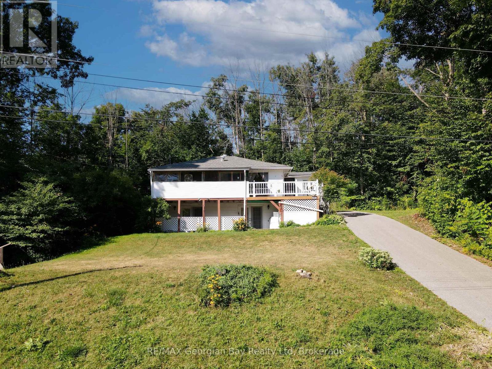 426 David Avenue, Tay, Ontario  L0K 1R0 - Photo 35 - S12362806