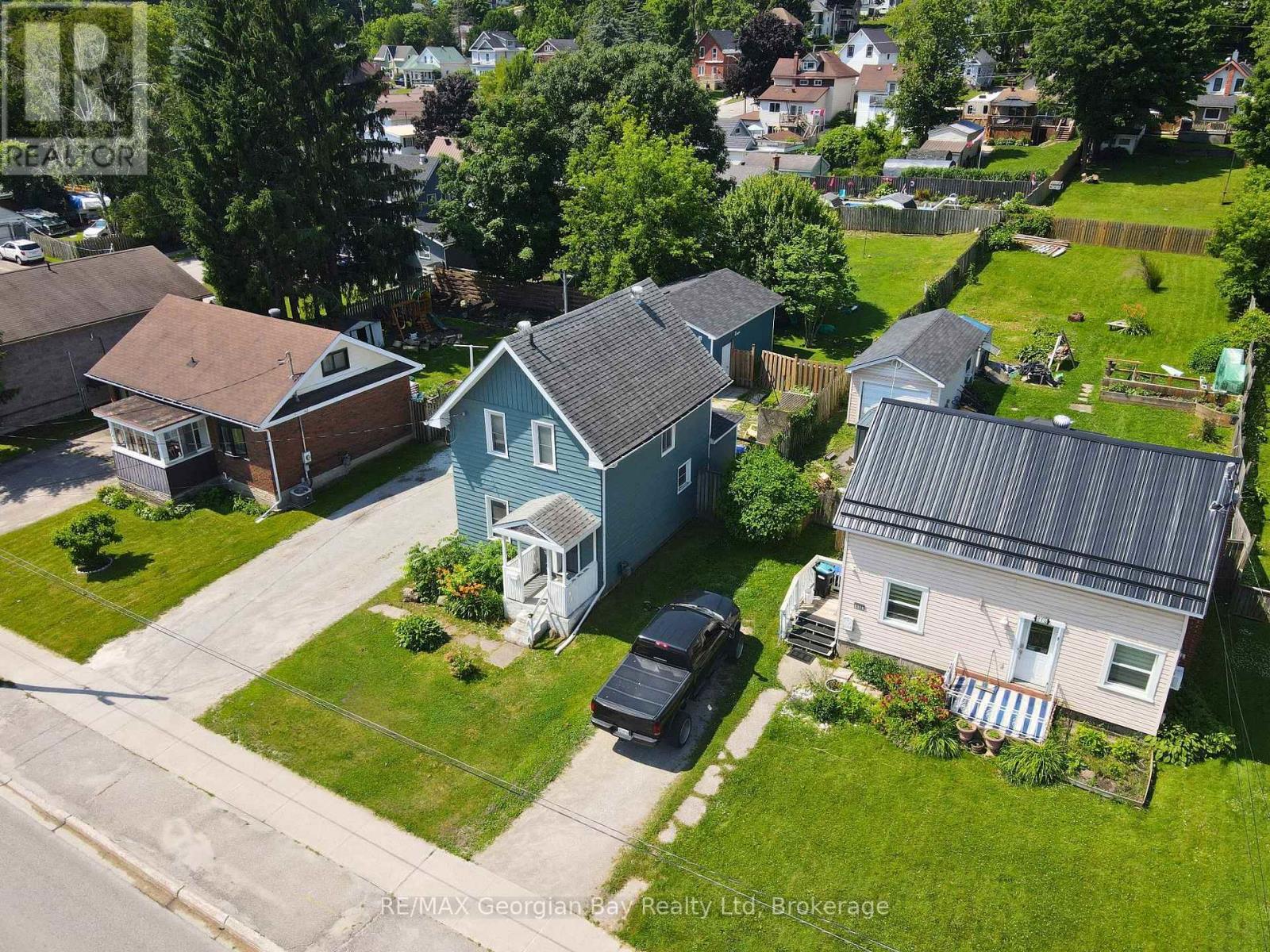 136 Fourth Street, Midland, Ontario  L4R 3T2 - Photo 31 - S12364325