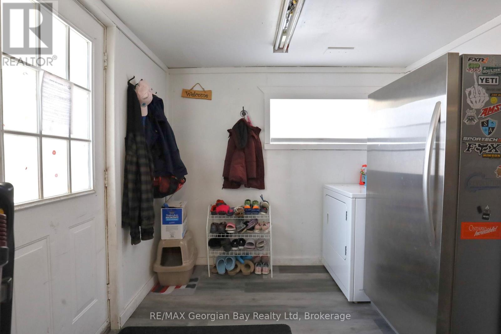 136 Fourth Street, Midland, Ontario  L4R 3T2 - Photo 12 - S12364325