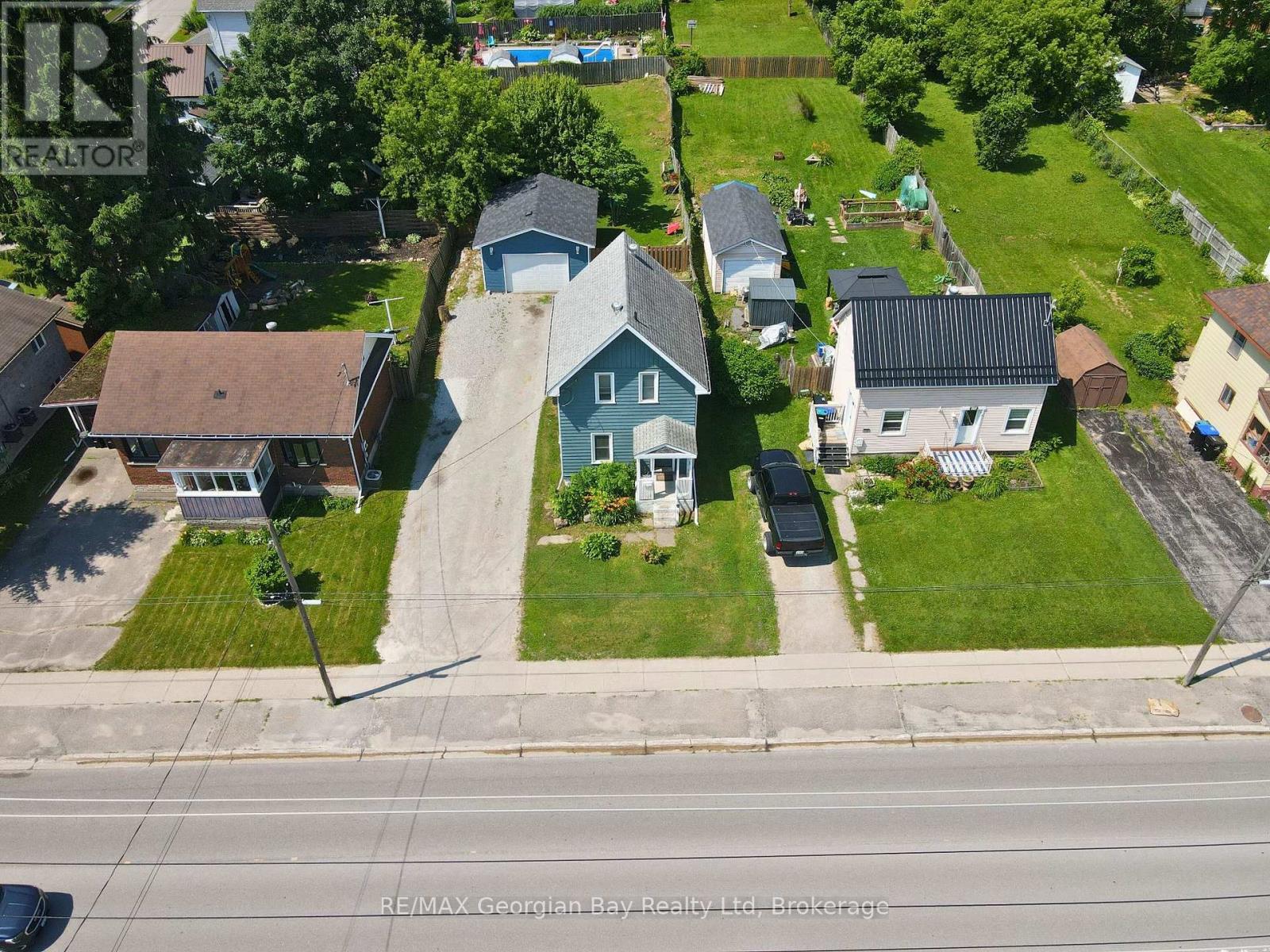 136 Fourth Street, Midland, Ontario  L4R 3T2 - Photo 34 - S12364325
