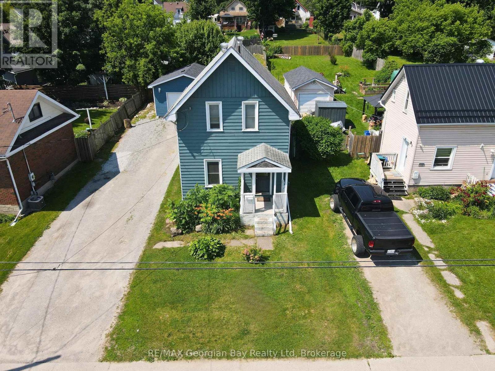 136 Fourth Street, Midland, Ontario  L4R 3T2 - Photo 30 - S12364325