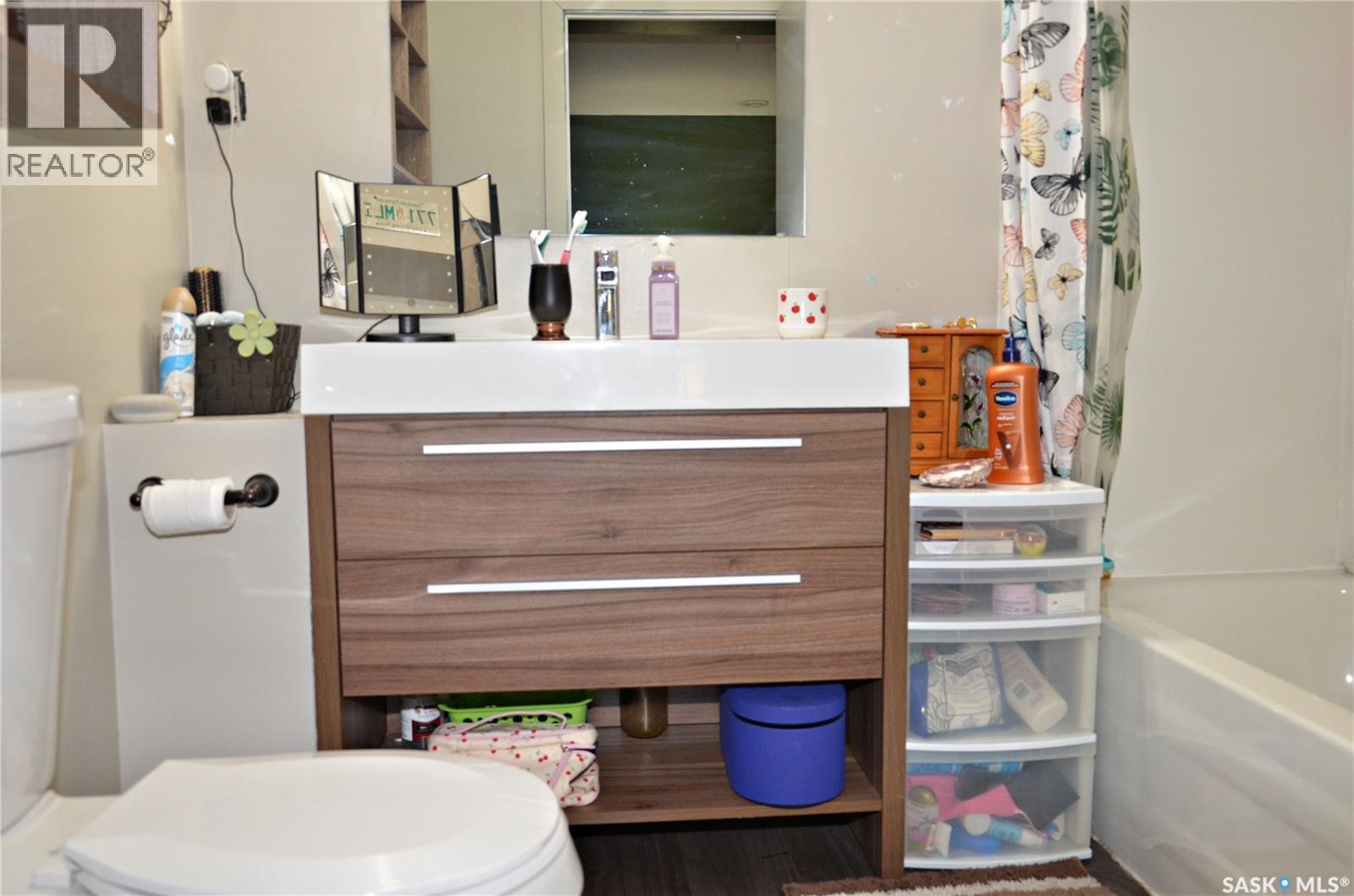 223 Lochrie Crescent, Saskatoon, Saskatchewan  S7M 5E3 - Photo 23 - SK025863