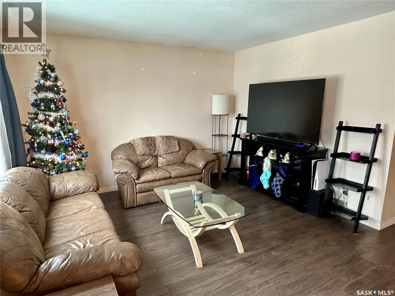 223 Lochrie Crescent, Saskatoon, Saskatchewan  S7M 5E3 - Photo 8 - SK025863