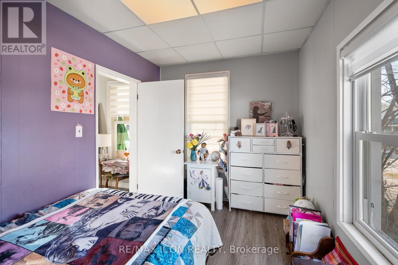 38 Myrtle Street, Kingsville, Ontario  N9Y 1M3 - Photo 15 - X12647520