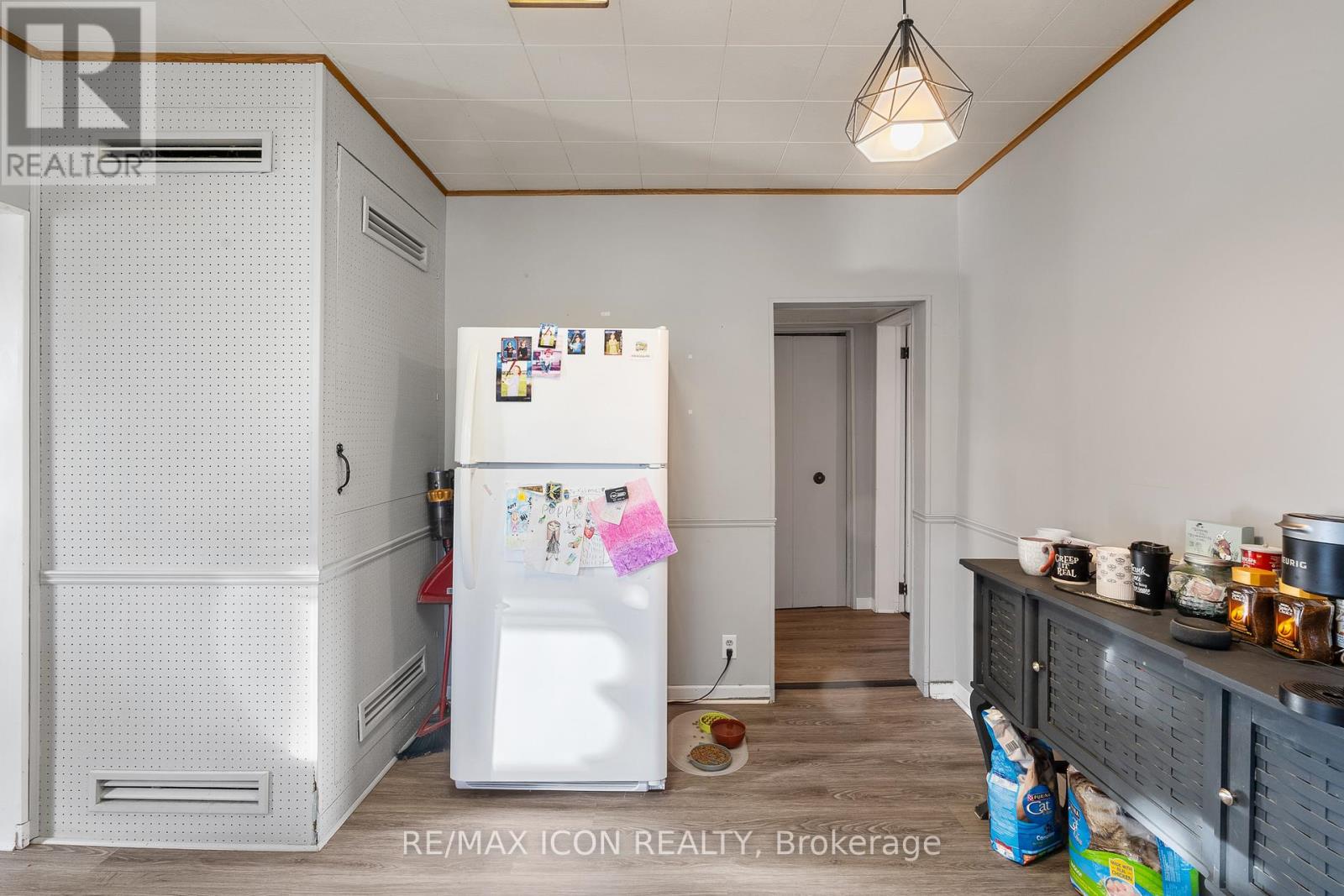 38 Myrtle Street, Kingsville, Ontario  N9Y 1M3 - Photo 18 - X12647520