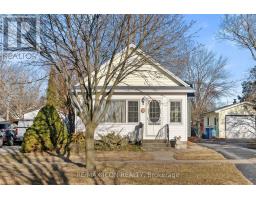 38 MYRTLE STREET, Kingsville, Ontario