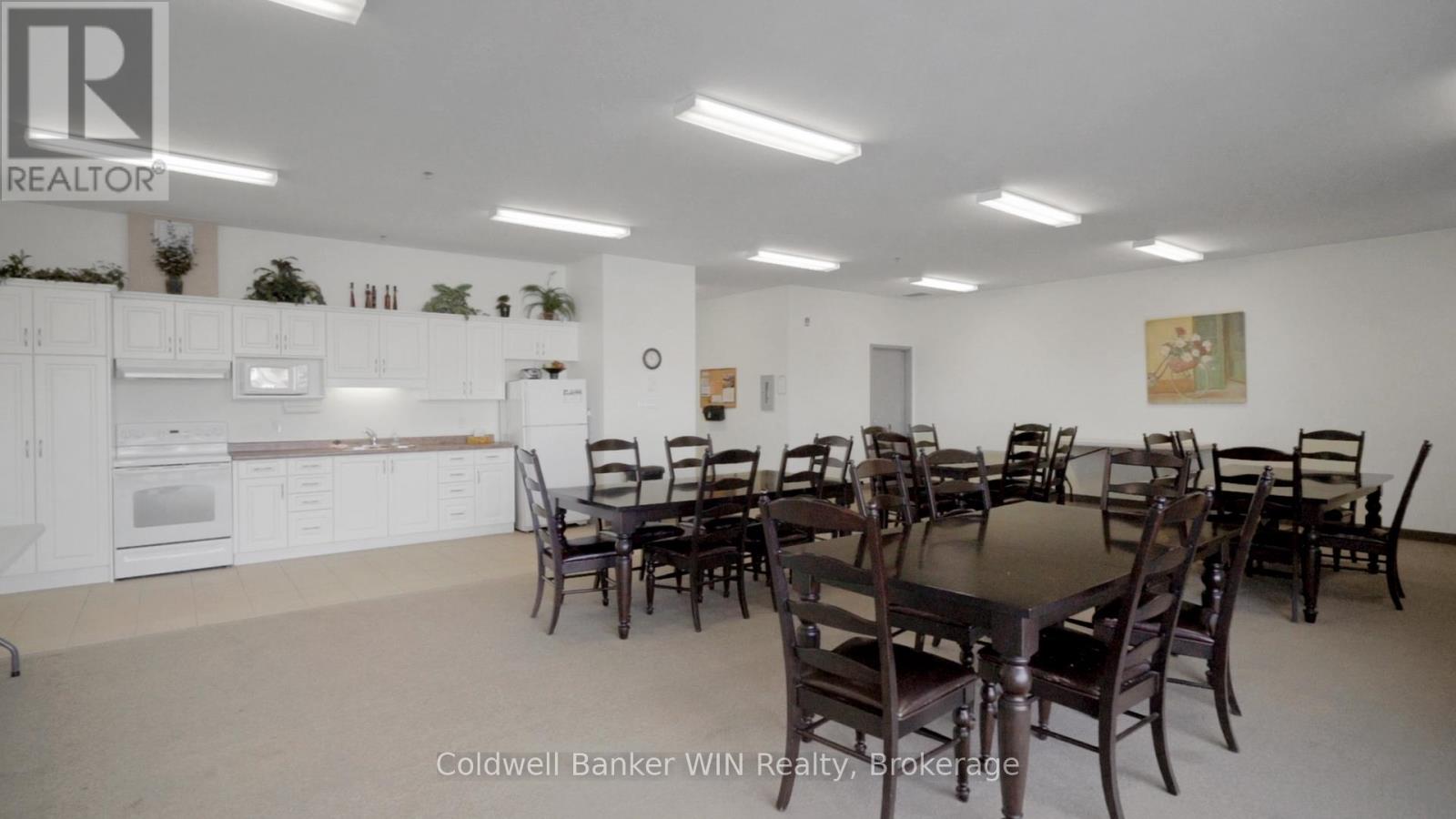 211 - 401 Birmingham Street E, Wellington North, Ontario  N0G 2L2 - Photo 14 - X12516920