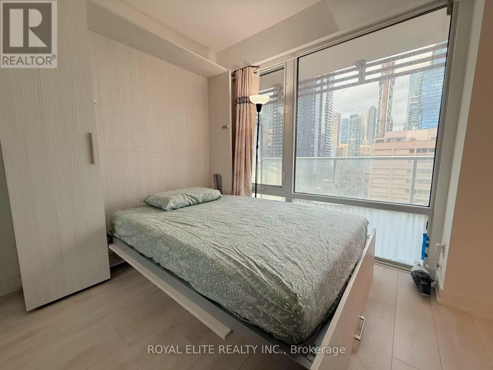 911 - 18 Maitland Terrace, Toronto, Ontario  M4Y 1B4 - Photo 7 - C12647492