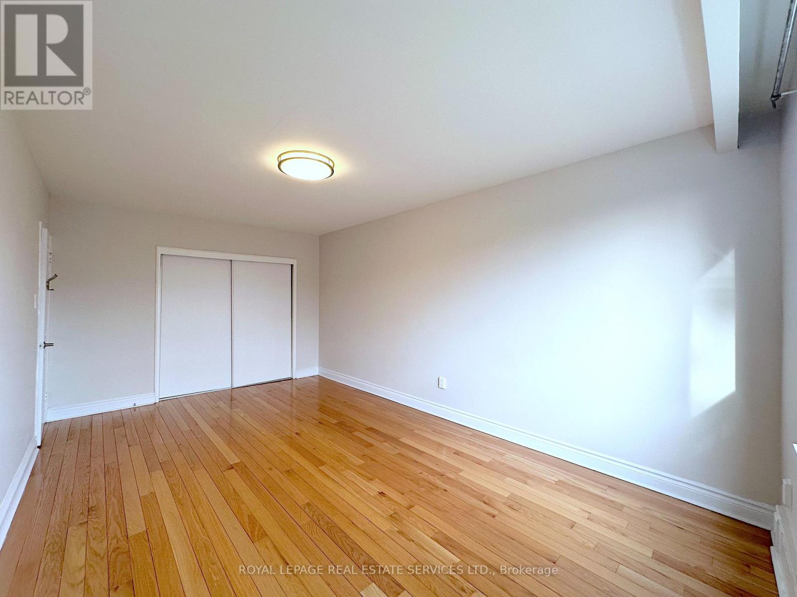 4 - 104 Rajah Street, Toronto, Ontario  M6A 2J3 - Photo 10 - C12647508