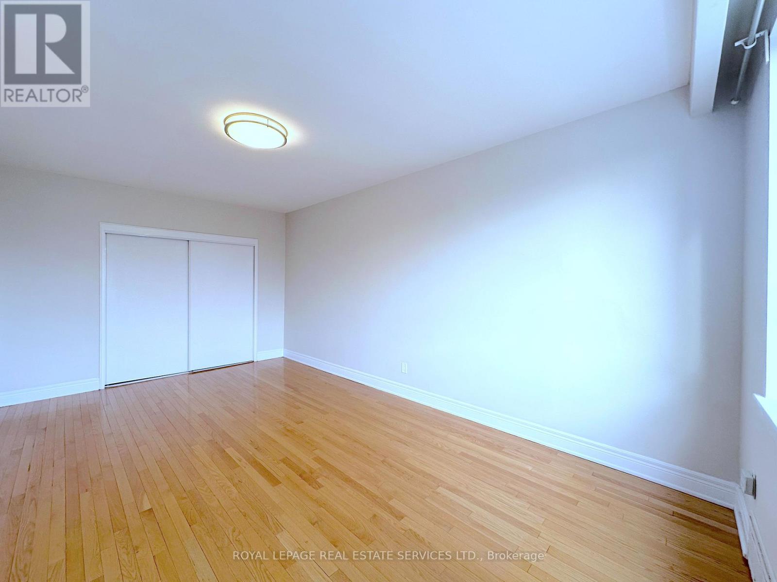 8 - 104 Rajah Street, Toronto, Ontario  M6A 2J3 - Photo 10 - C12647510