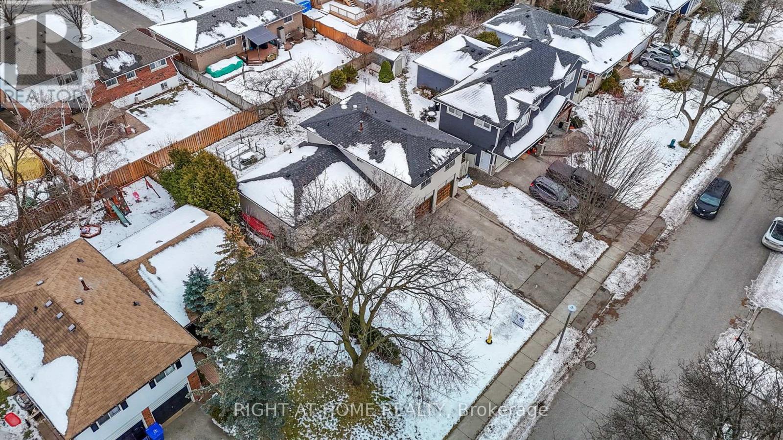 203 Manitoba Street, Whitchurch-Stouffville, Ontario  L4A 4Y4 - Photo 49 - N12647484