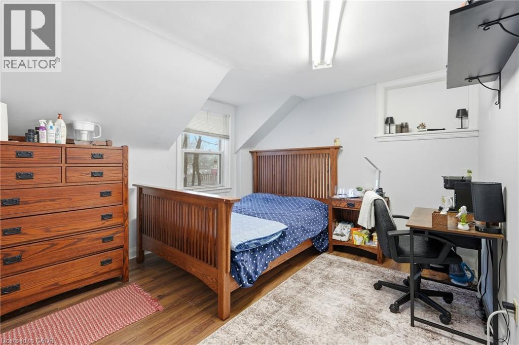 2 Gary Avenue, Hamilton, Ontario  L8S 1Y3 - Photo 21 - 40794608