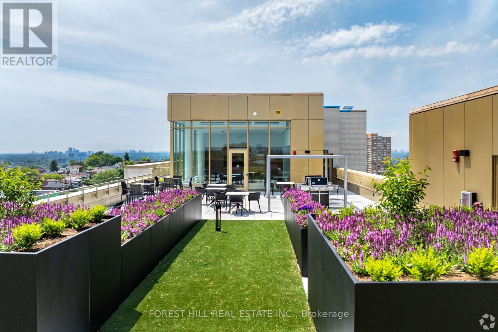 616 - 9 CROHAM ROAD Toronto (Briar Hill-Belgravia), ON M6E 0B3