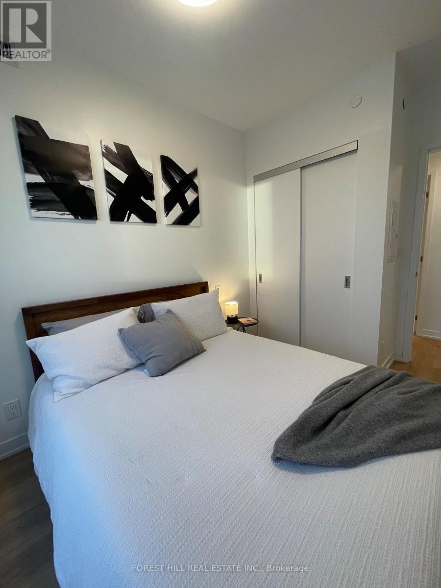 616 - 9 Croham Road, Toronto, Ontario  M6E 0B3 - Photo 13 - W12647514