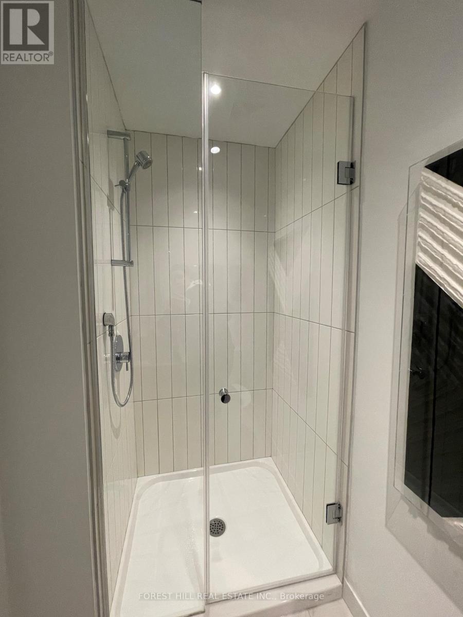 616 - 9 Croham Road, Toronto, Ontario  M6E 0B3 - Photo 16 - W12647514